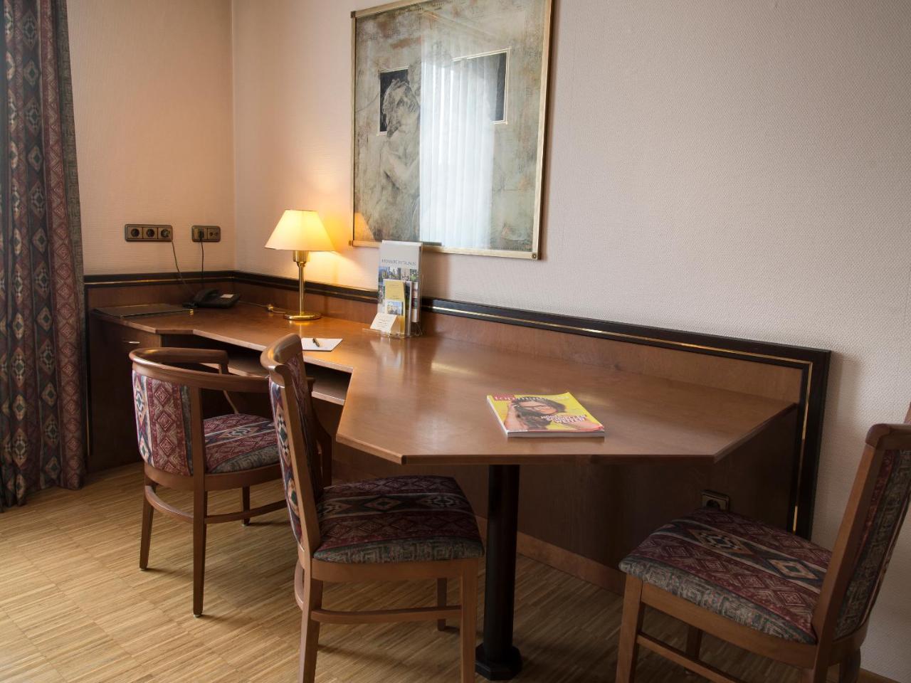 Posthaus Hotel Residenz Kronberg im Taunus Dış mekan fotoğraf