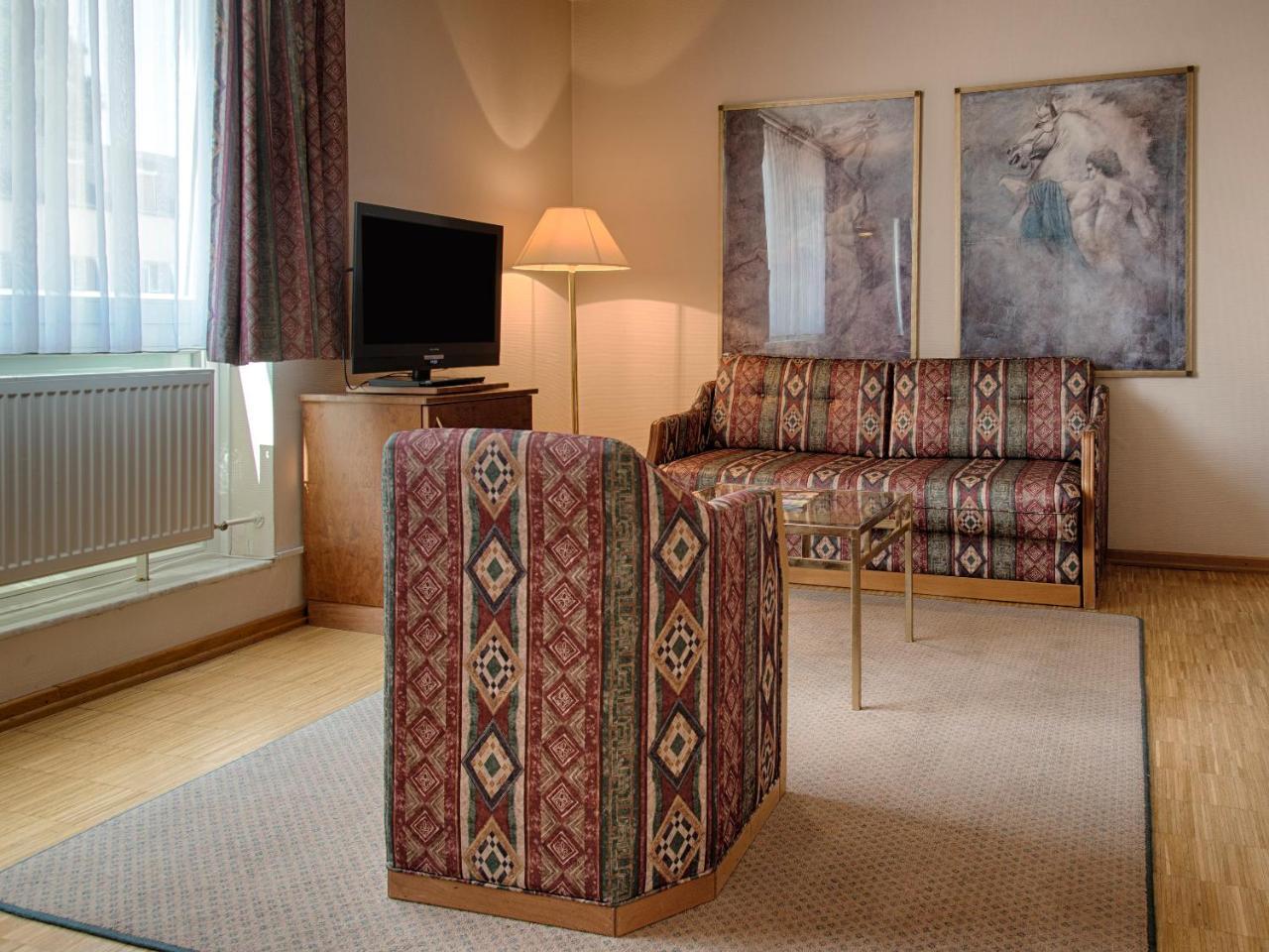 Posthaus Hotel Residenz Kronberg im Taunus Dış mekan fotoğraf