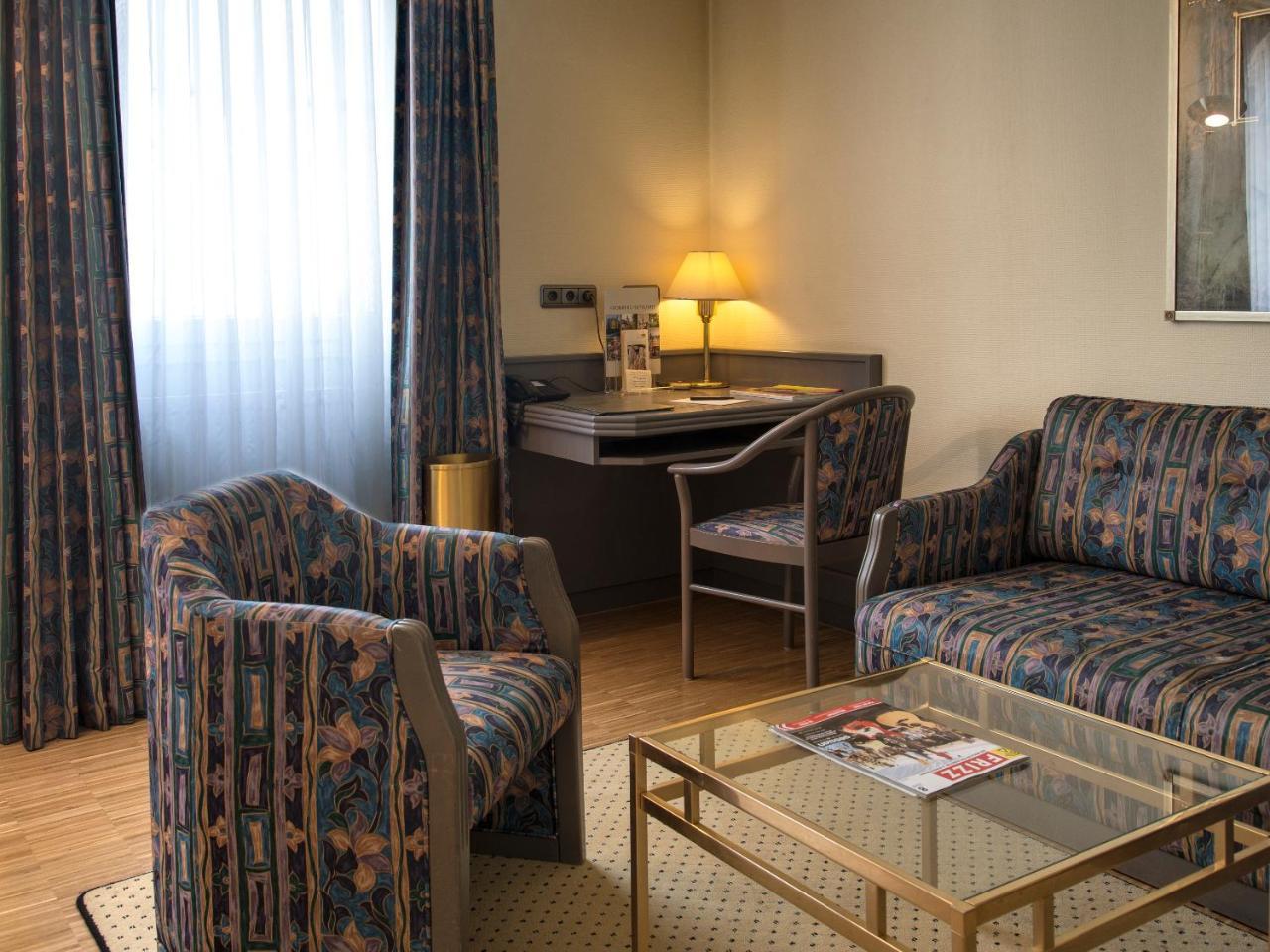 Posthaus Hotel Residenz Kronberg im Taunus Dış mekan fotoğraf